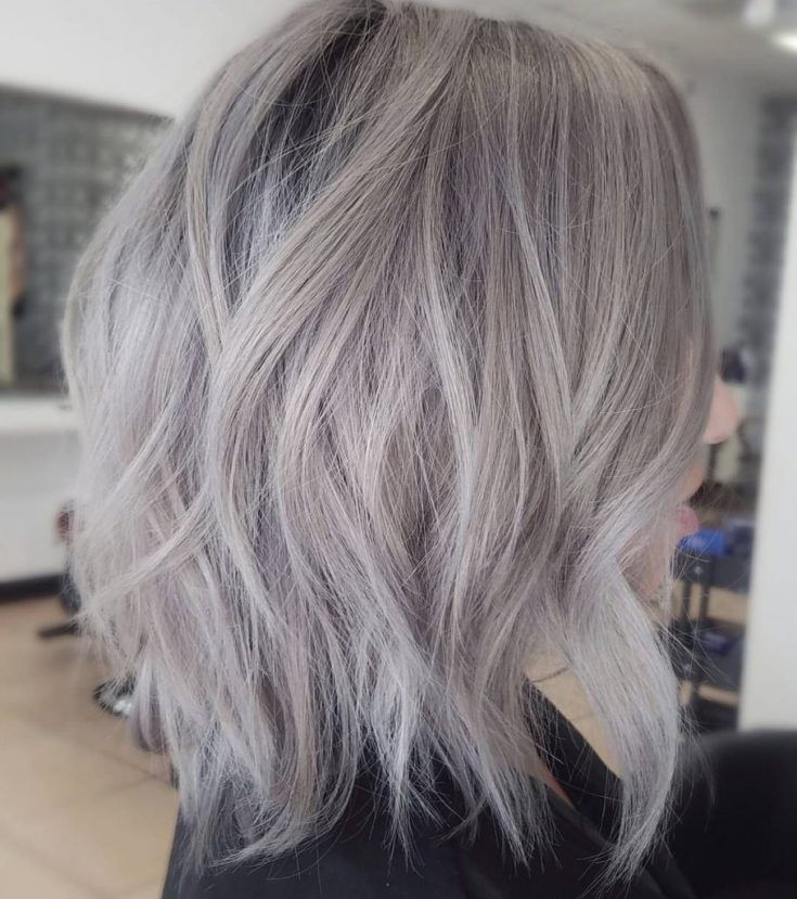 (+180 photos) Nuances de couleur de cheveux cendrée