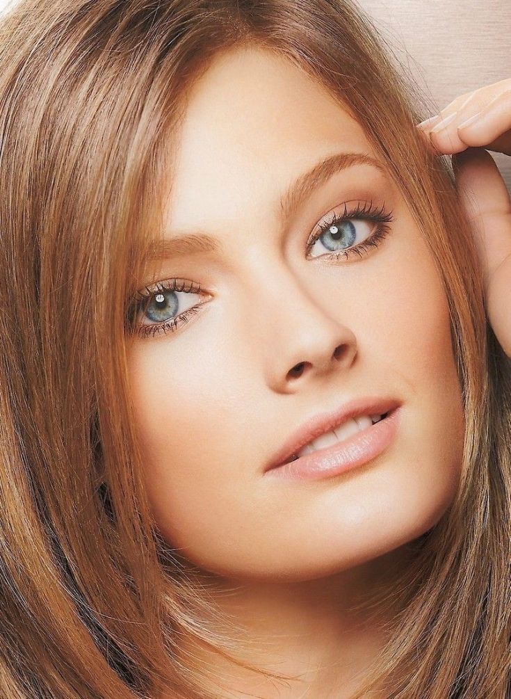 Couleur de cheveux claire pour les yeux gris