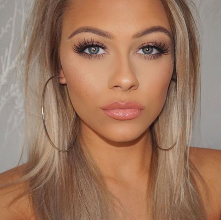 (+150 photo) Couleur de cheveux claire pour peau foncée