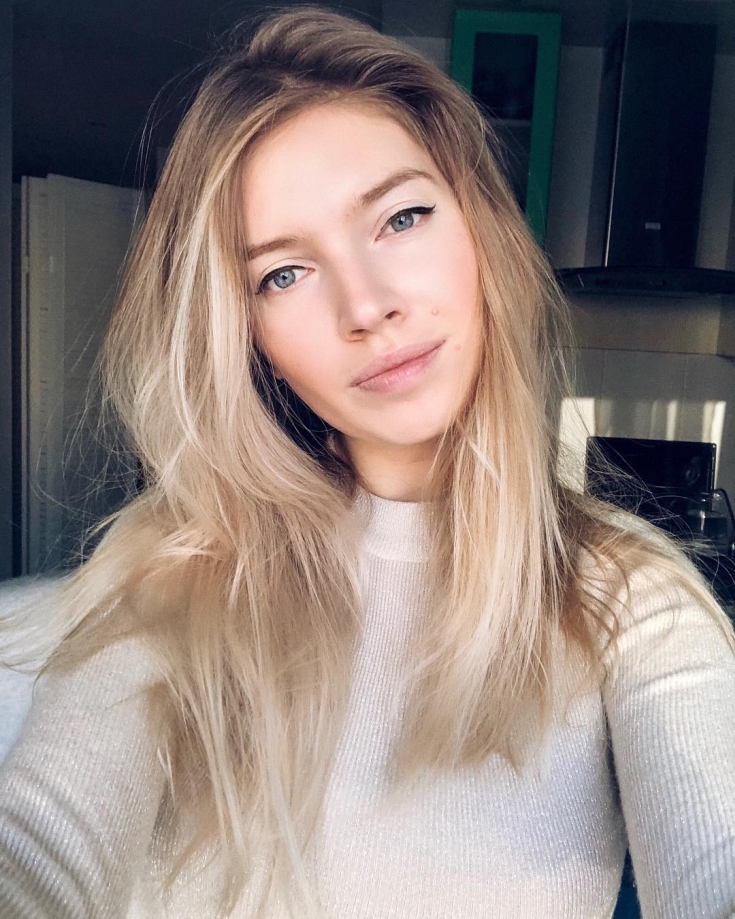 Couleur de cheveux claire pour les yeux bleus