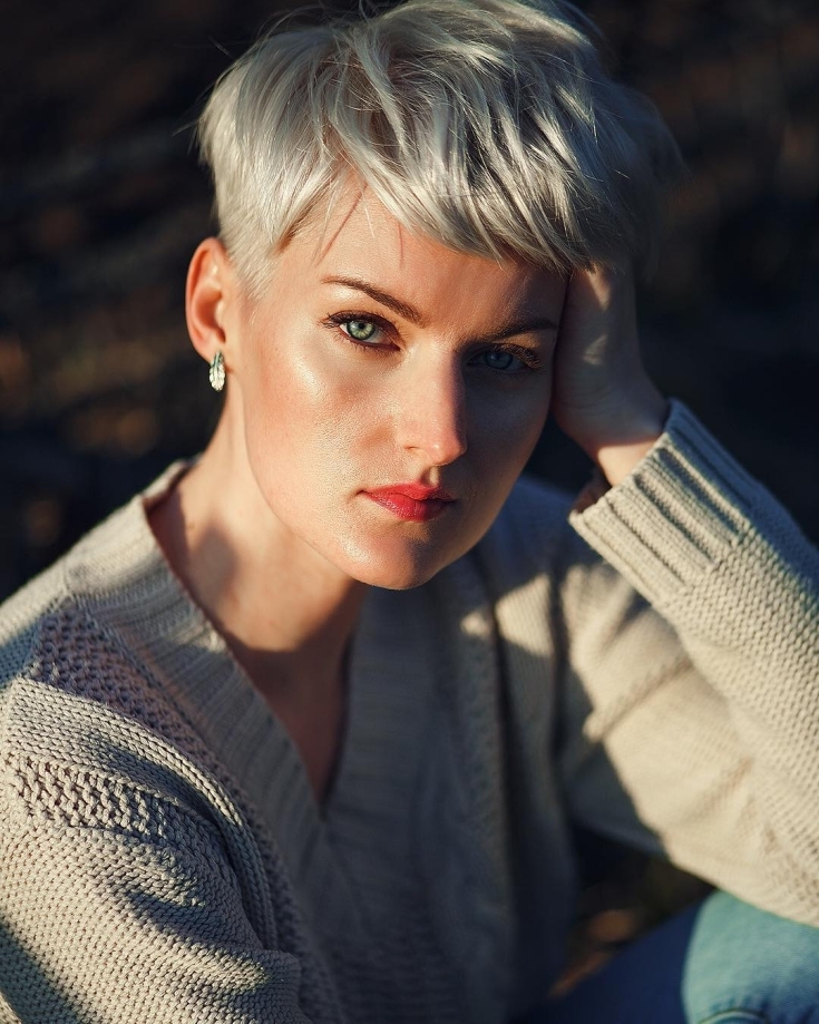 Couleur de cheveux claire pour les yeux verts