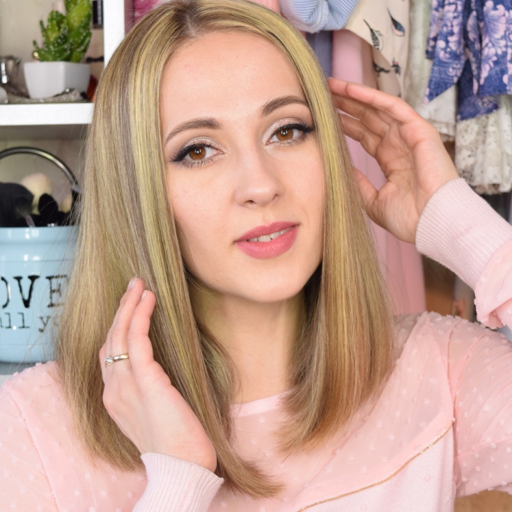 Couleur de cheveux claire pour les yeux bruns