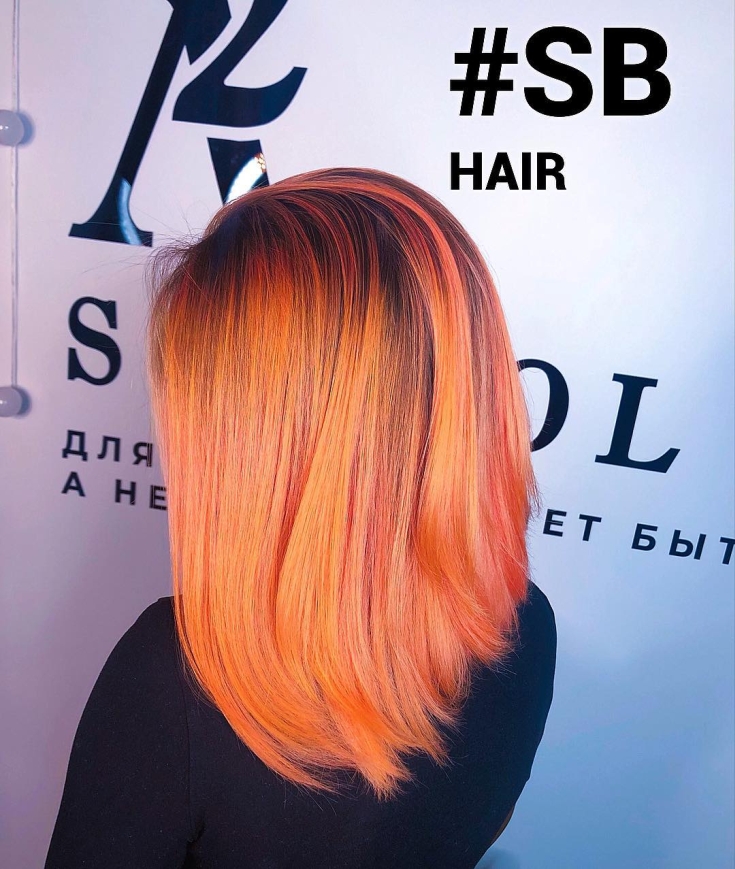 Couleur des cheveux noir et roux