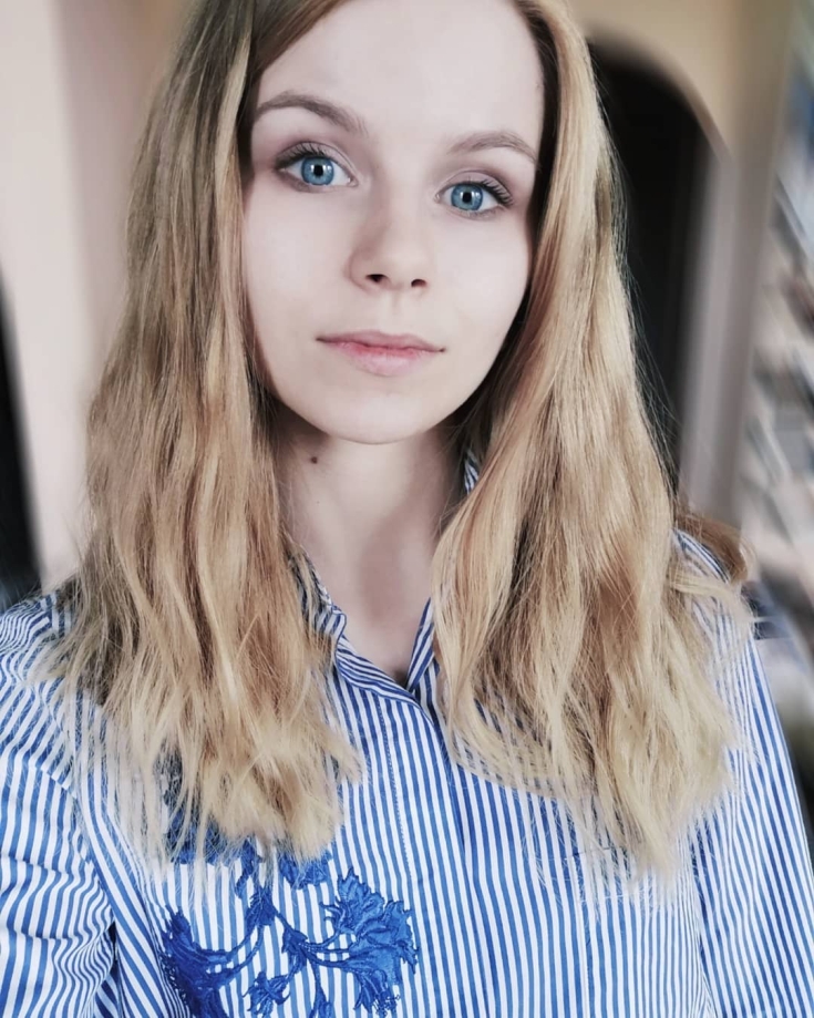Couleur de cheveux claire pour les yeux bleus