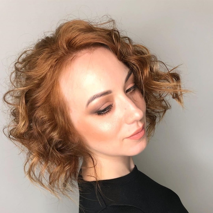 Couleur de cheveux caramel pour peau claire