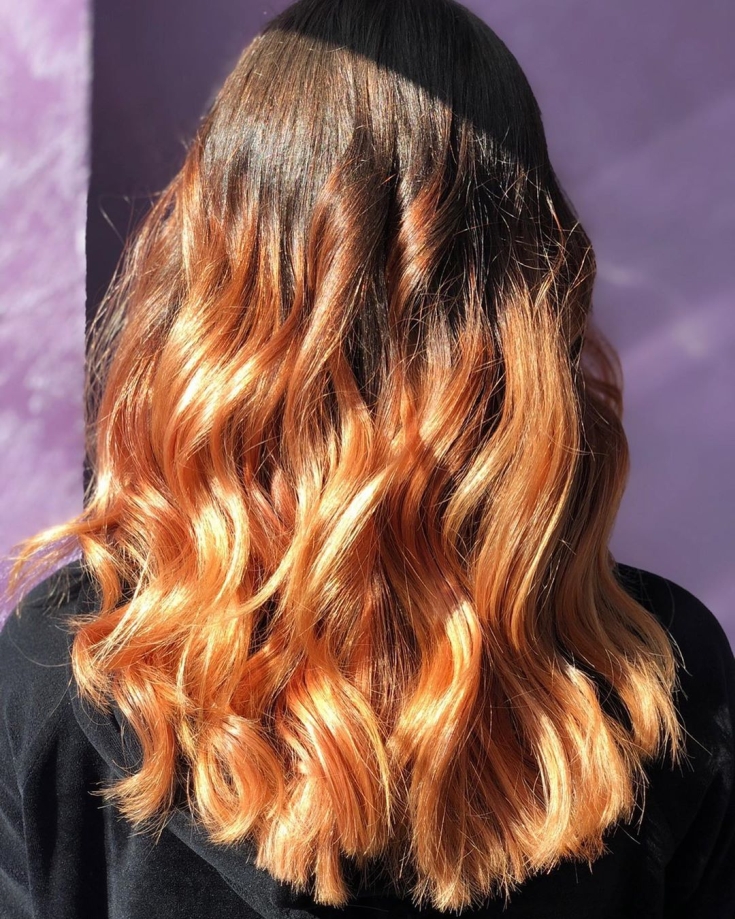 Couleur des cheveux châtain caramel