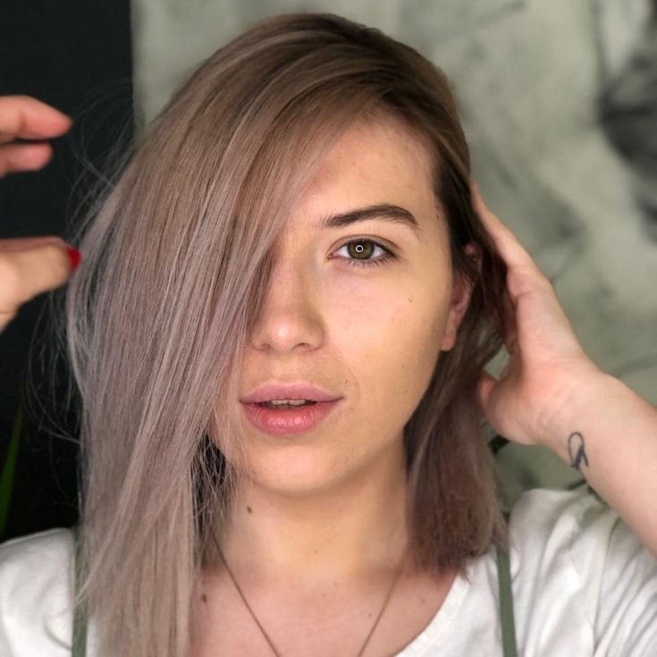 Couleur de cheveux claire pour les yeux bruns