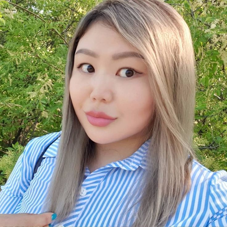 Couleur de cheveux claire pour les yeux bruns