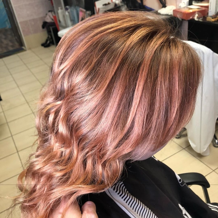 Couleur des cheveux châtain clair