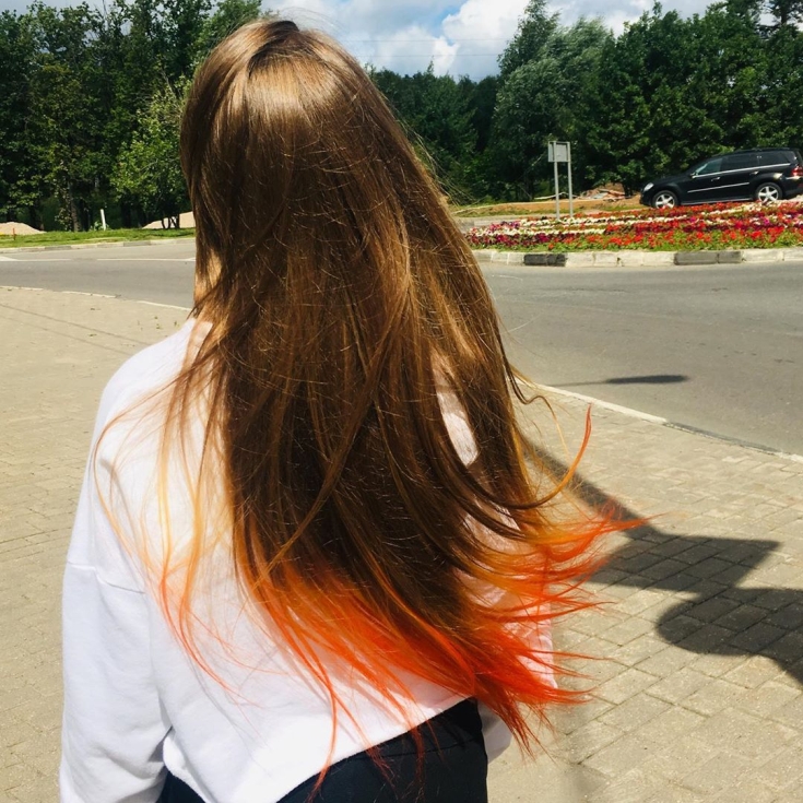 Couleur des cheveux châtain clair