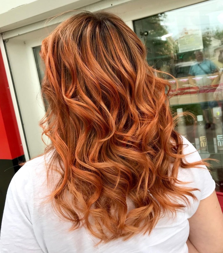 Couleur des cheveux châtain clair