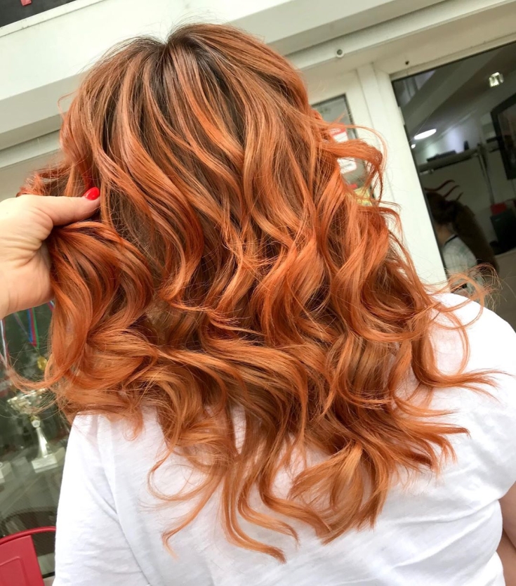 Couleur des cheveux châtain clair