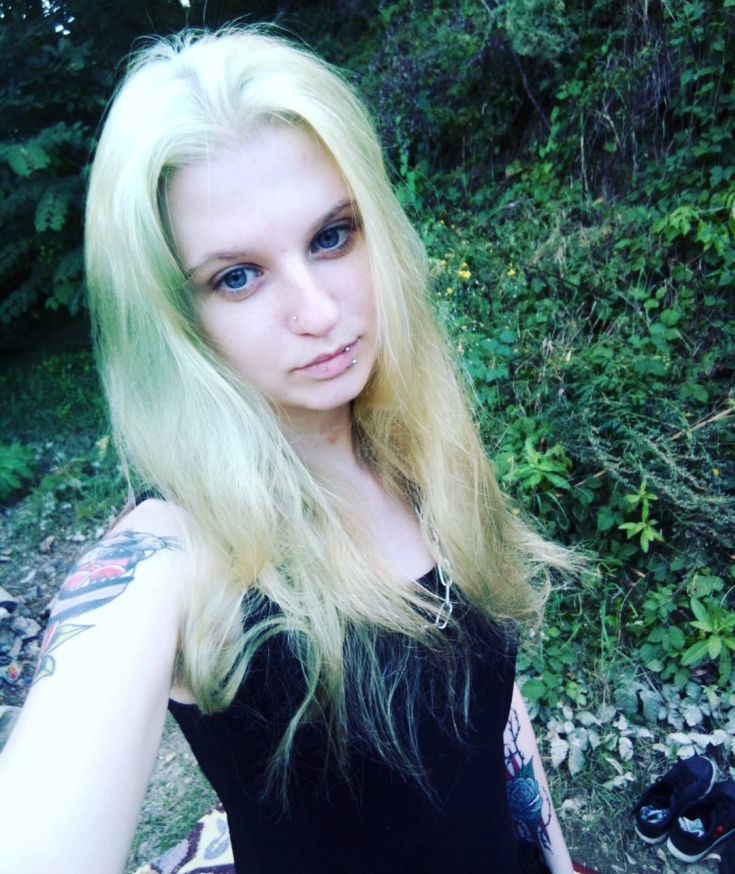 Couleur de cheveux claire pour les yeux bleus