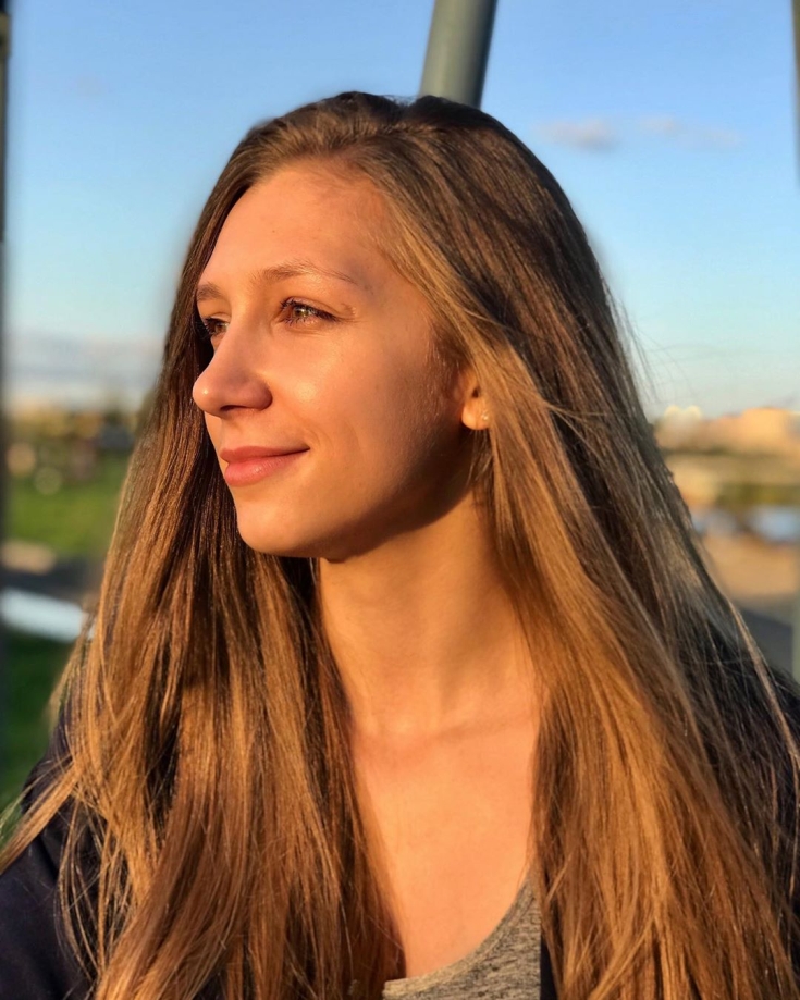 Couleur des cheveux châtain caramel