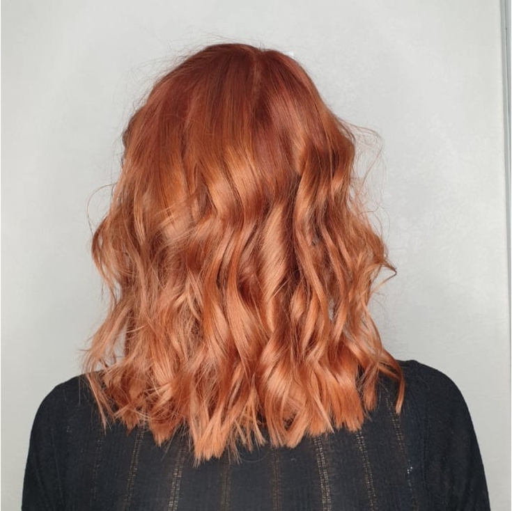 Couleur des cheveux châtain caramel