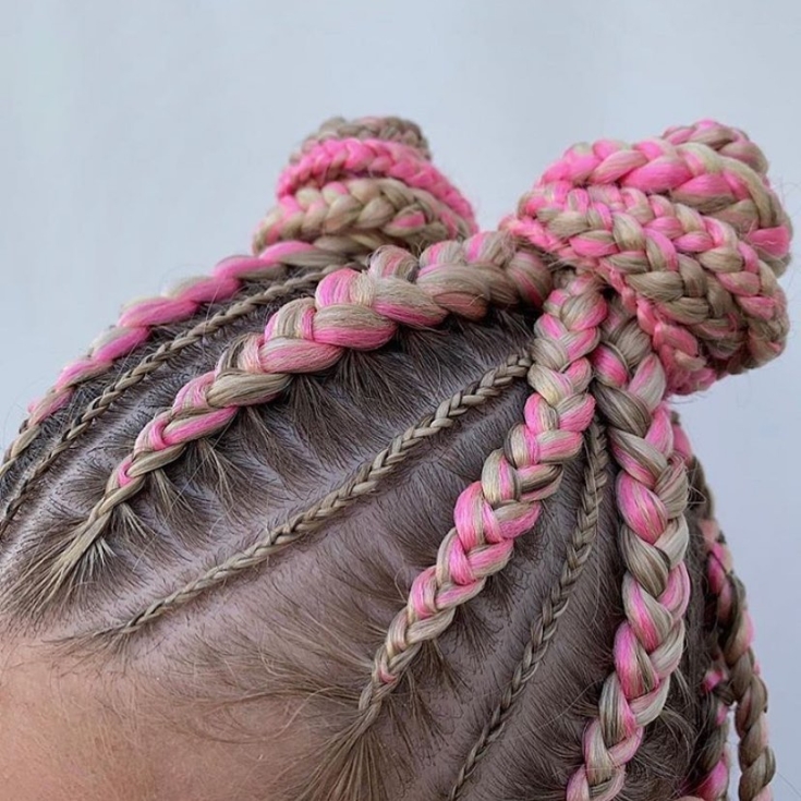 Couleur des cheveux blond rose