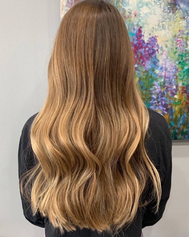Couleur des cheveux châtain clair