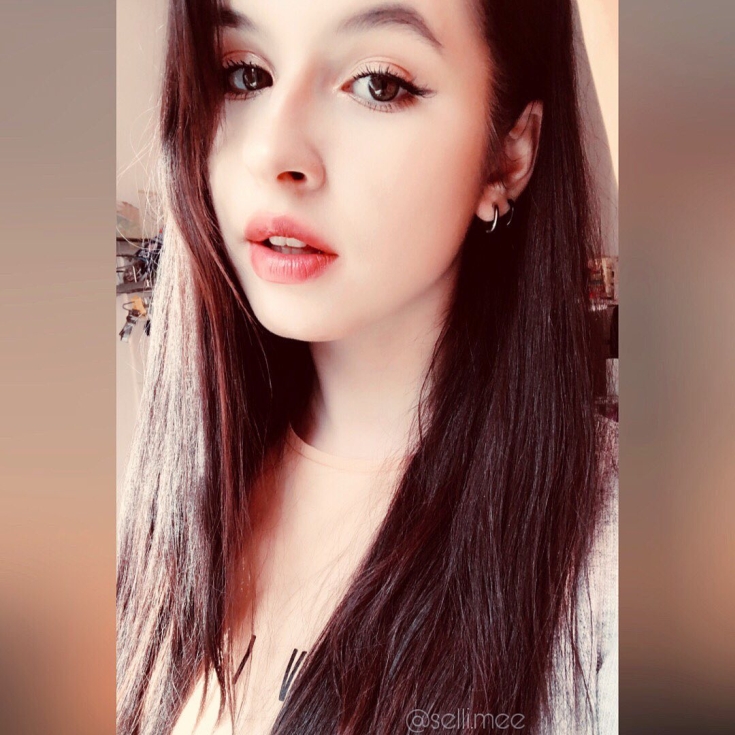 Couleur des cheveux brun rougeâtre