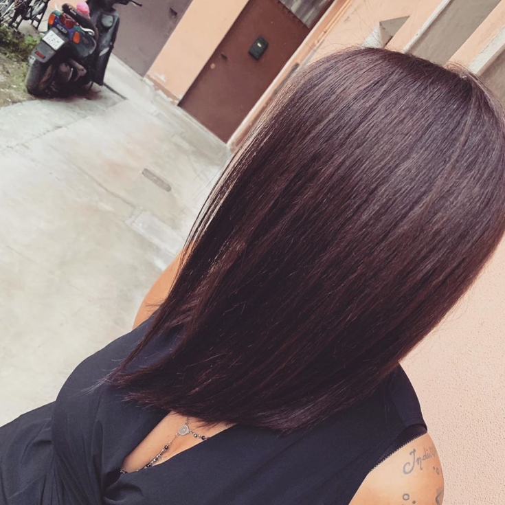 Couleur des cheveux brun rougeâtre