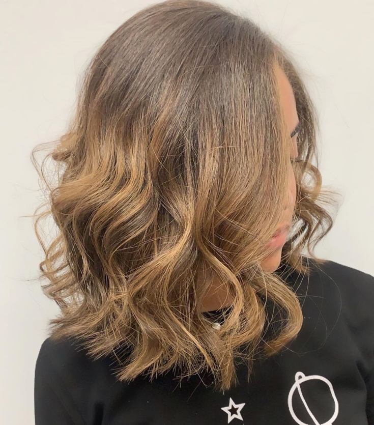 Photo couleur de cheveux châtain clair