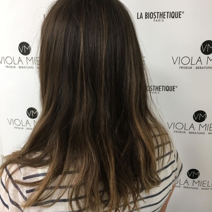Photo couleur de cheveux châtain clair