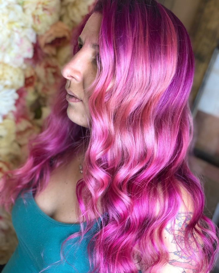Couleur de cheveux rose perle