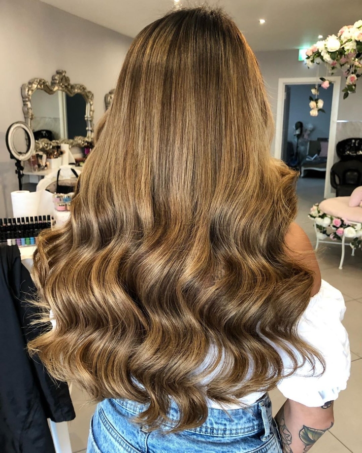 Couleur des cheveux châtain clair