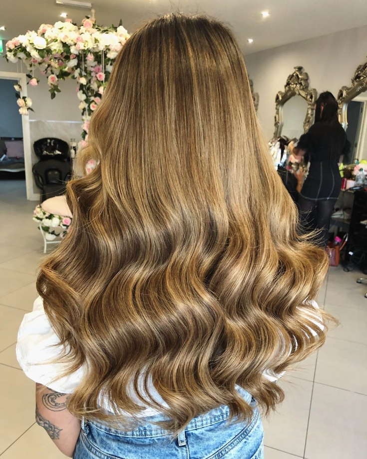 Photo couleur de cheveux châtain clair