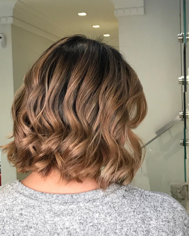 Couleur des cheveux châtain clair