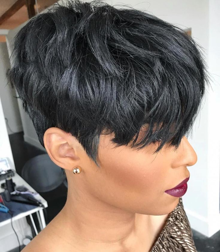 (+180 photos) Coloration cheveux noirs pour cheveux courts