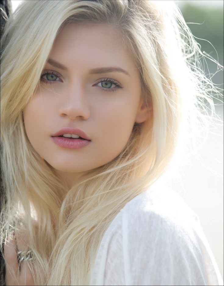 Couleur de cheveux claire pour les yeux verts