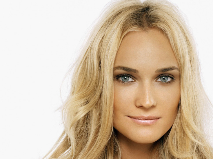 Couleur de cheveux claire pour les yeux gris