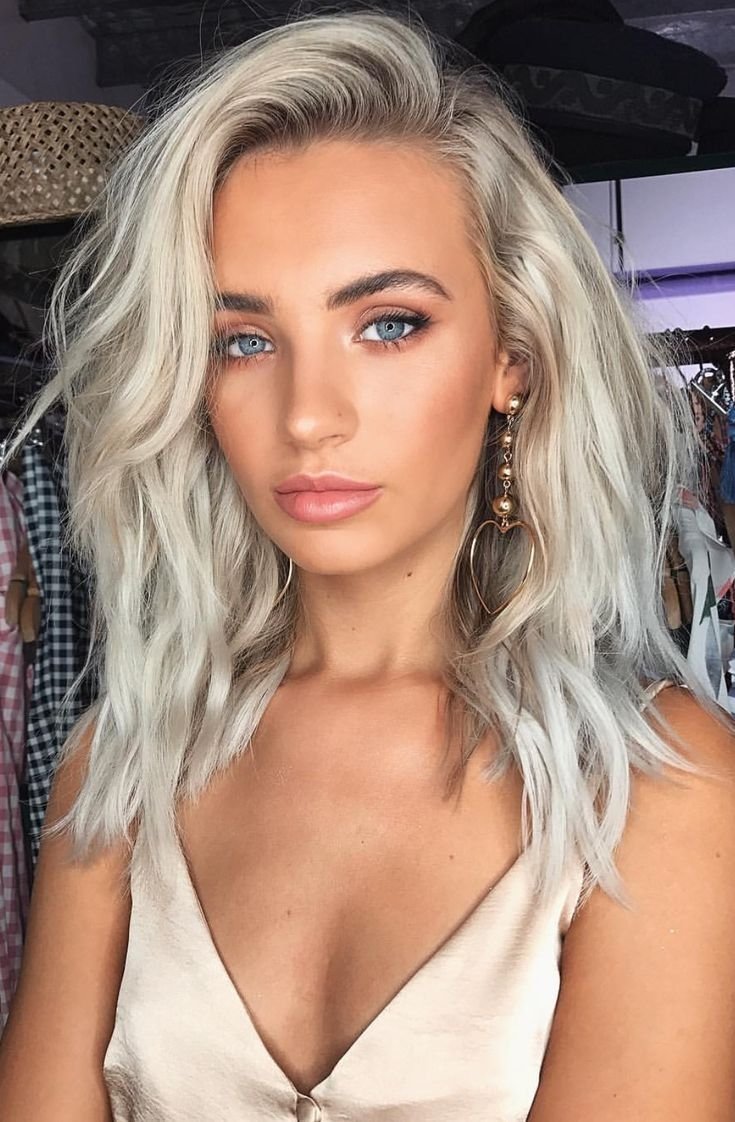 (+150 photo) Couleur de cheveux claire pour peau foncée