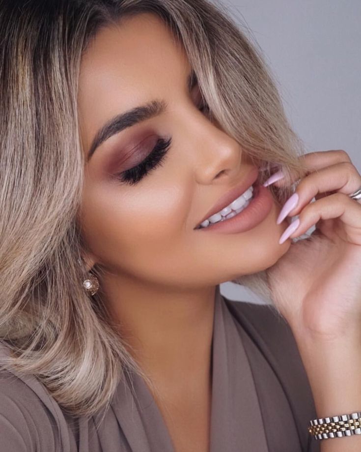 (+150 photo) Couleur de cheveux claire pour peau foncée