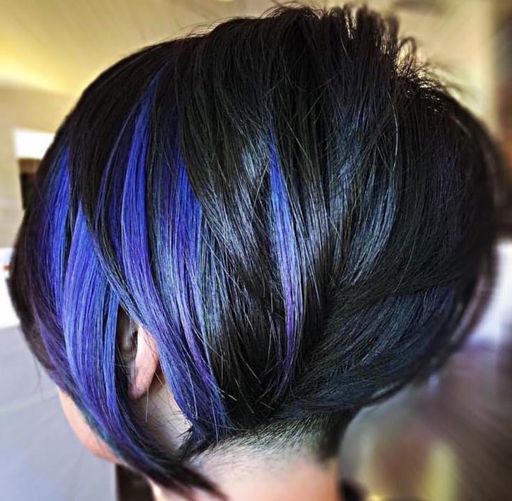 (+180 photos) Coloration cheveux noirs pour cheveux courts