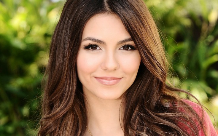 (+150 photo) Couleur de cheveux claire pour les yeux marrons