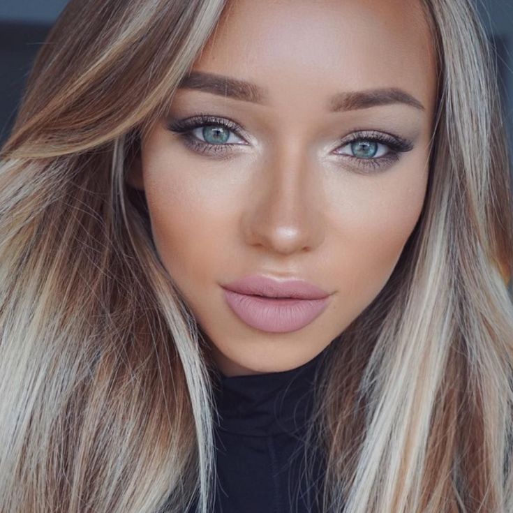 (+150 photo) Couleur de cheveux claire pour peau foncée