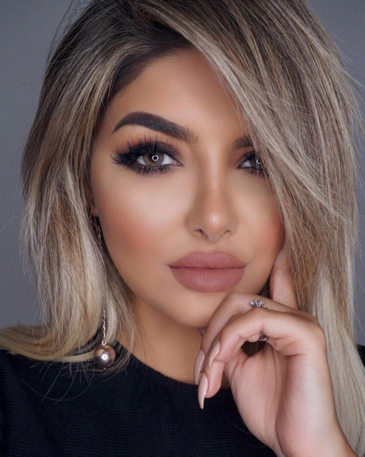(+150 photo) Couleur de cheveux claire pour peau foncée