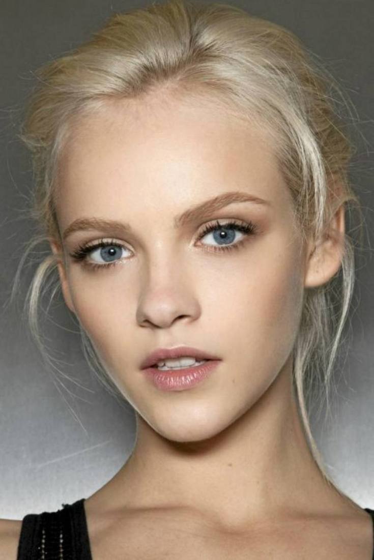 Couleur de cheveux claire pour les yeux gris