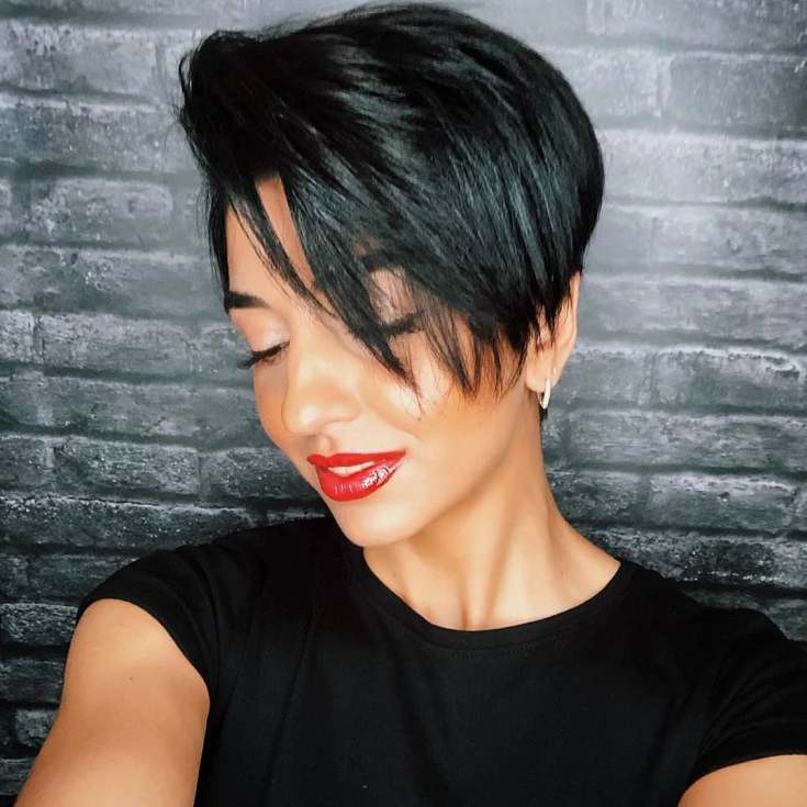 (+180 photos) Coloration cheveux noirs pour cheveux courts