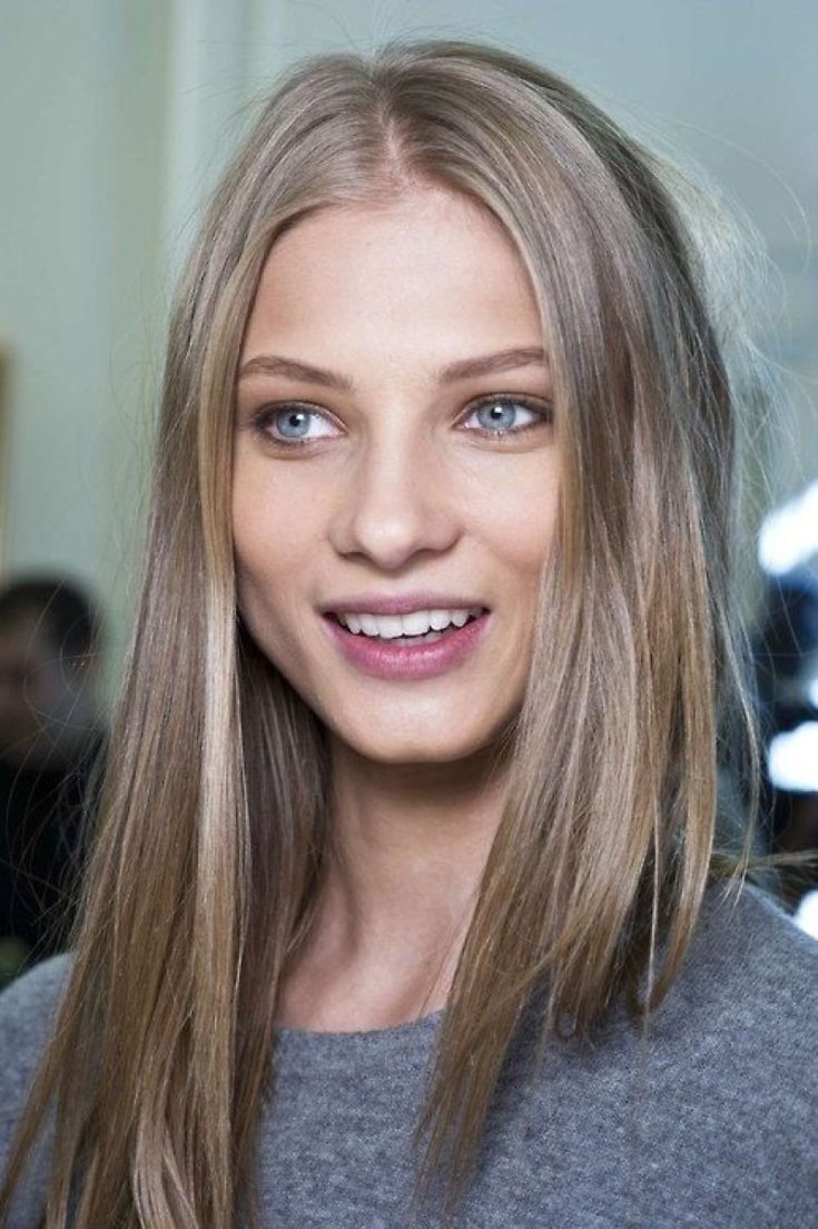 Couleur de cheveux claire pour les yeux gris