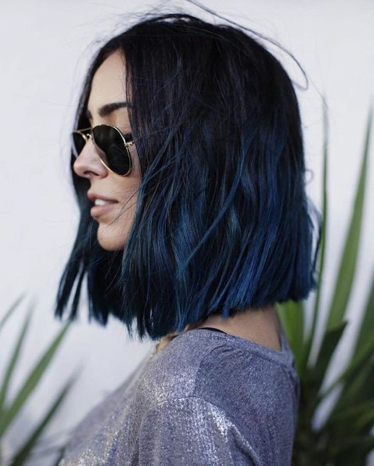 (+180 photos) Coloration cheveux noirs pour cheveux courts
