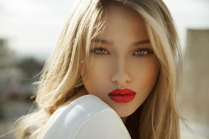 Couleur de cheveux claire pour les yeux verts