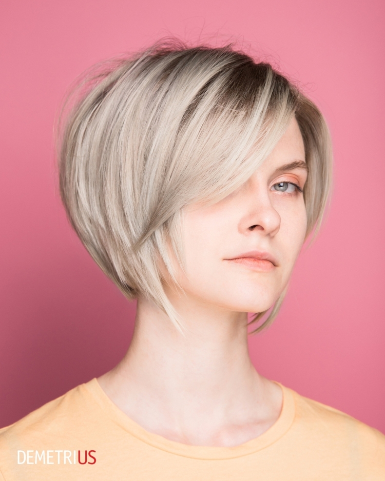 Coupes de cheveux à la mode et très courtes pour les femmes