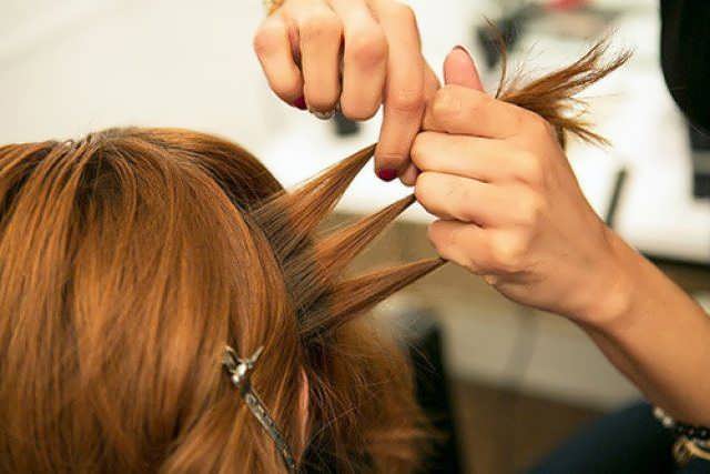 Tisser des tresses pour cheveux courts en 5 minutes