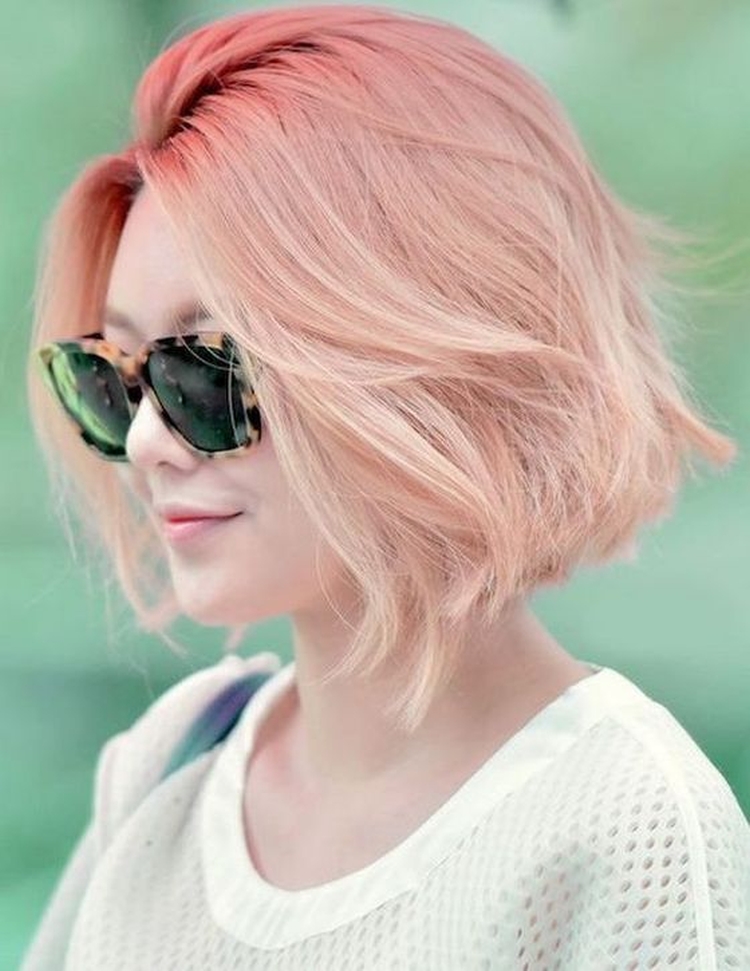 Nuances de blond à la mode : comment choisir sa couleur et ne pas se tromper