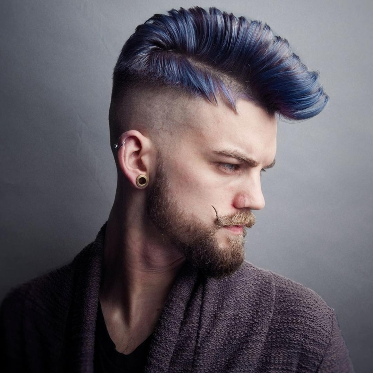 Coupes de cheveux pour hommes aux tempes rasées avec noms et exemples