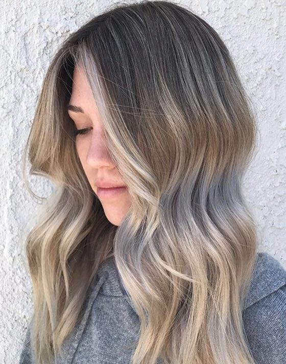 Comment se teindre les cheveux en blond cendré à la maison