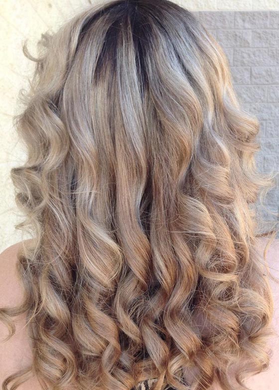 Comment se teindre les cheveux en blond cendré à la maison