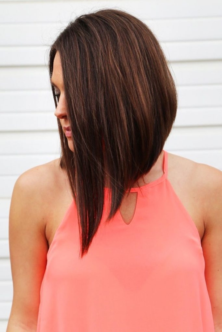 Coupes de cheveux parfaites pour les cheveux fins pour créer du volume
